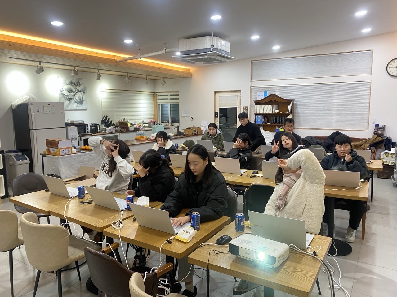 둥지-2025-12월-74009228914.jpg